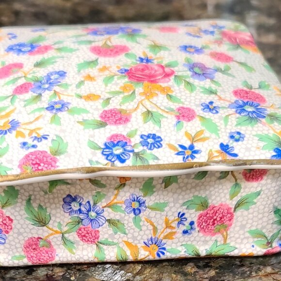 Vintage Royal Winton Grimwades “Old Cottage Chintz” Covered Candy/Trinket Dish - Picture 3 of 7
